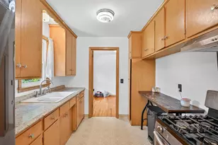 6801 Orchard Ave N, Brooklyn Center, MN 55429 - Photo 10
