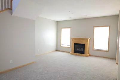 332 Orendorff Way NE, Columbia Heights, MN 55421 - Photo 12