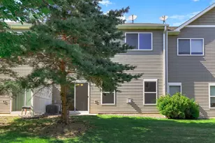 332 Orendorff Way NE, Columbia Heights, MN 55421 - Photo 34