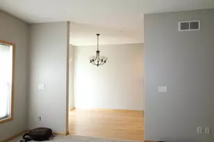 332 Orendorff Way NE, Columbia Heights, MN 55421 - Photo 8
