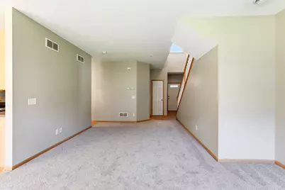 332 Orendorff Way NE, Columbia Heights, MN 55421 - Photo 12