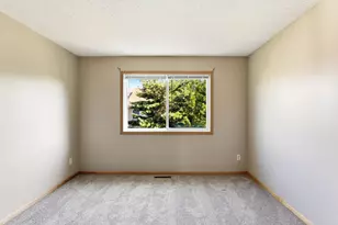 332 Orendorff Way NE, Columbia Heights, MN 55421 - Photo 22