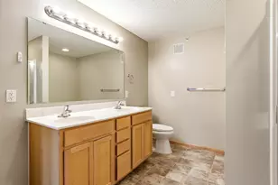 332 Orendorff Way NE, Columbia Heights, MN 55421 - Photo 28