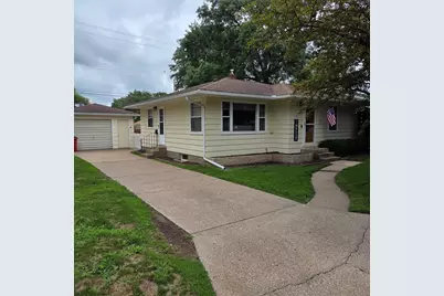1859 W 4th Street, Winona, MN 55987 - Photo 2