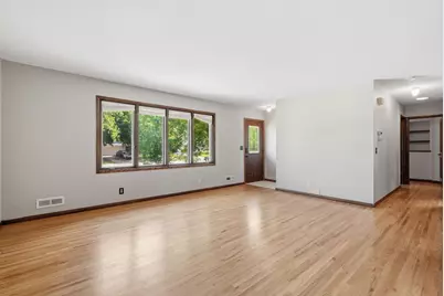 916 Whitney Drive, Apple Valley, MN 55124 - Photo 2