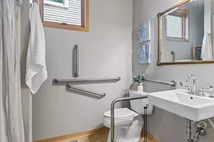 638 Lincoln Ave, Saint Paul, MN 55105 - Photo 22