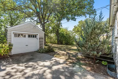 141 Riverside Drive NE, Saint Cloud, MN 56304 - Photo 16