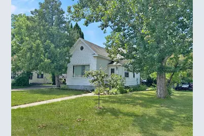 1213 Jefferson Street S, Wadena, MN 56482 - Photo 2