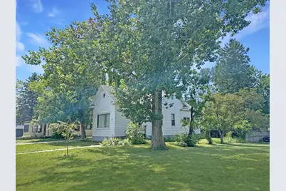 1213 Jefferson Street S, Wadena, MN 56482 - Photo 2