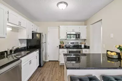 6260 Magda Drive #B, Maple Grove, MN 55369 - Photo 10