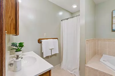 707 Hamline Avenue S, Saint Paul, MN 55116 - Photo 20