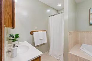 707 Hamline Ave S, Saint Paul, MN 55116 - Photo 20