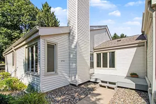 234 Cambria Ct, Woodbury, MN 55125 - Photo 2