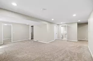 234 Cambria Ct, Woodbury, MN 55125 - Photo 12