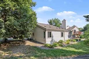 234 Cambria Ct, Woodbury, MN 55125 - Photo 20