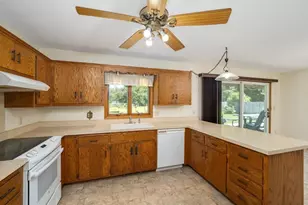 5890 Henry St, Maple Plain, MN 55359 - Photo 16
