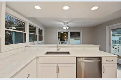 722 7th Street SW, Rochester, MN 55902 - Photo 16
