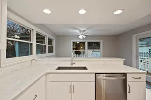 722 7th St SW, Rochester, MN 55902 - Photo 16