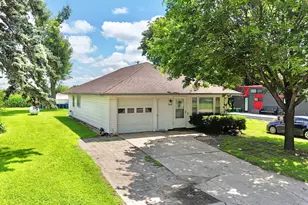 308 S Main St, Granada, MN 56039 - Photo 2