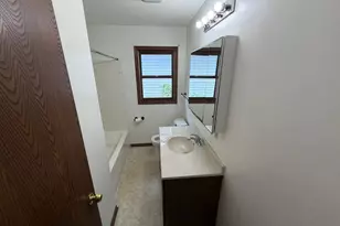 2140 Bush Ave E, Saint Paul, MN 55119 - Photo 12
