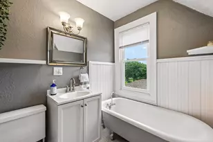 992 Bellows St, West Saint Paul, MN 55118 - Photo 12