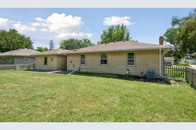 1171 Shryer Avenue W, Roseville, MN 55113 - Photo 38