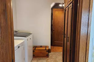 1434 Hythe St, Saint Paul, MN 55108 - Photo 16