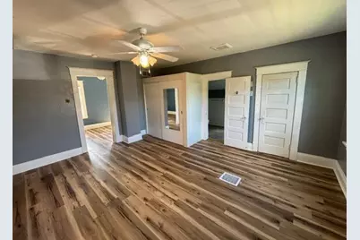 1208 12th Avenue E, Hibbing, MN 55746 - Photo 12