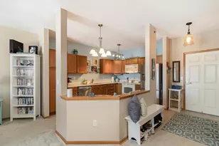 601 Levander Way, South Saint Paul, MN 55075 - Photo 6