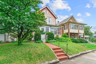 689 Oakdale Ave, Saint Paul, MN 55107 - Photo 2