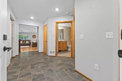 13593 Embry Way, Apple Valley, MN 55124 - Photo 2