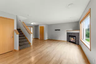 1685 Philipp Way, Shakopee, MN 55379 - Photo 10