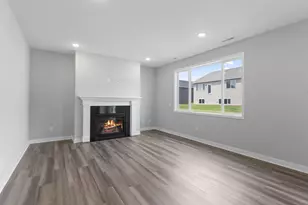 1209 Marlene Ave, River Falls, WI 54022 - Photo 10