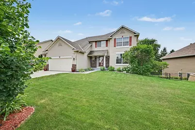 2466 Lone Eagle Trail, Woodbury, MN 55129 - Photo 2