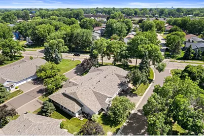 661 Belland Avenue, Vadnais Heights, MN 55127 - Photo 24