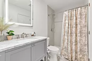 10422 Decatur Ave S, Bloomington, MN 55438 - Photo 20