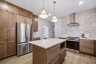941 Hague Ave, Saint Paul, MN 55104 - Photo 6