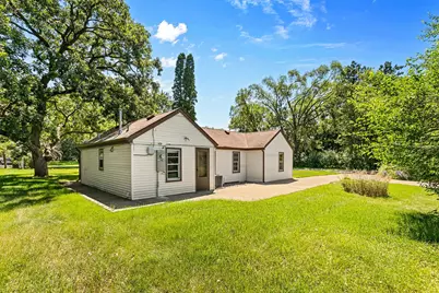 8706 Lincoln Street NE, Blaine, MN 55434 - Photo 2