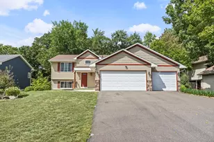 2641 Oak Ridge Dr, Monticello, MN 55362 - Photo 2