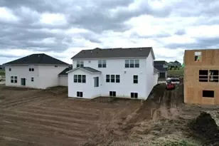 19974 Gadston Ln, Lakeville, MN 55044 - Photo 2