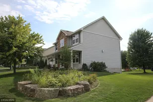 16513 Dodd Ln, Lakeville, MN 55044 - Photo 2