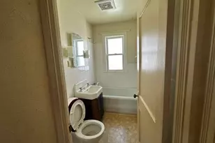 6052 Clinton Ave S, Minneapolis, MN 55419 - Photo 14