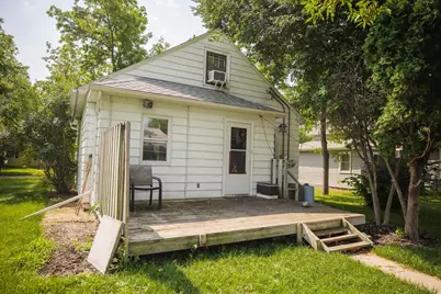 402 W 8th Street, Morris, MN 56267 - Photo 4