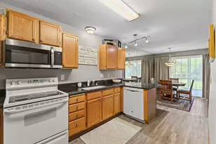 1755 Donegal Dr, Woodbury, MN 55125 - Photo 14