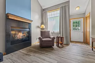 1755 Donegal Dr, Woodbury, MN 55125 - Photo 8