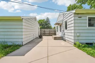 10035 3rd Ave S, Bloomington, MN 55420 - Photo 30