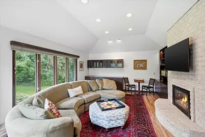 8913 S Minnehaha Circle, Saint Louis Park, MN 55426 - Photo 14