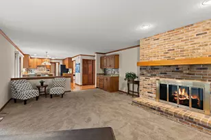 8030 Somerset Rd, Woodbury, MN 55125 - Photo 16