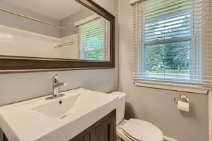 3845 Vera Cruz Ave N, Robbinsdale, MN 55422 - Photo 8