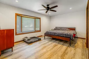 422 S Ellsworth St, Houston, MN 55943 - Photo 10